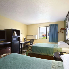 Red Roof Inn Huntsville, AL thumbnail 2