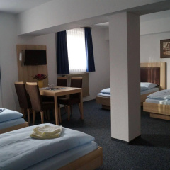 Hotel Am Vogelsanger Weg - Bild 7