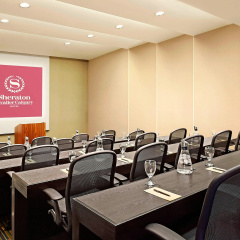 Sheraton Cavalier Calgary Hotel