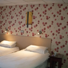 Durham Tees Hotel thumbnail 2