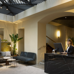ICON Embassy - Bild 1