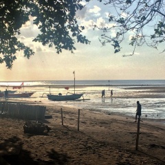 Lilin Lovina Beach Hotel - Bild 11