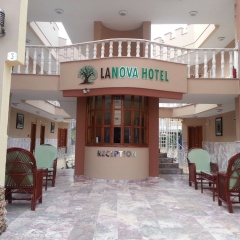 Lanova Hotel - Bild 1