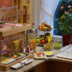 Hotel Kriemhild am Hirschgarten - Bild 14