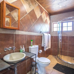 Thatch Haven Guest House thumbnail 9