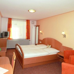 Rinchnacher Hof - Bild 2