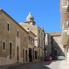Holiday Home in Llevant With Private Pool - Bild 1
