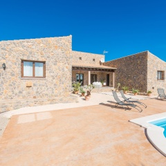 Bellpuig - Villa With Private Pool In Arta - Bild 18