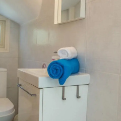 Yolanda Holiday Villa thumbnail 9
