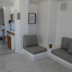 Amaze Suites thumbnail 5