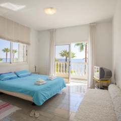 Sunset Beachfront Villa Meneou thumbnail 1