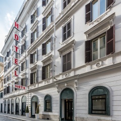 Raeli Hotel Noto - Bild 1