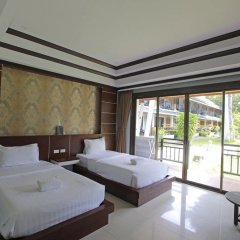 Phi Phi Andaman Beach Resort - Bild 1