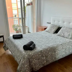 Large Apartment Near Fira and City Center - Bild 5