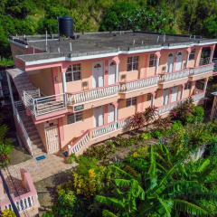 Louislyn Apartments photo 2