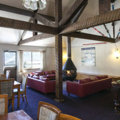 Halleys Lodge thumbnail 11
