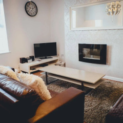 The Penthouse - Simple2let Serviced Apartments thumbnail 1