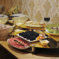 Golden Lake Hotel - Bild 13