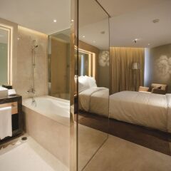 Million Dragon Hotel in Macau, Macau from 121$, photos, reviews - zenhotels.com bathroom