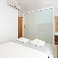 New Design 2 Bed Apt Next to the Metro - Bild 3