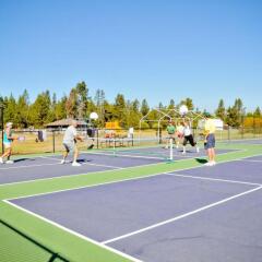 Bend-Sunriver Camping Resort Studio Cabin 8 in Sunriver, United States of America from 222$, photos, reviews - zenhotels.com photo 7