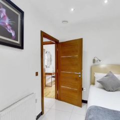 Bryanston Apartments thumbnail 15
