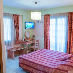 Yiannis Apartments thumbnail 13