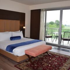 Defence Raya Golf & Country Club in Lahore, Pakistan from 85$, photos, reviews - zenhotels.com photo 18