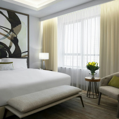 Al Jaddaf Rotana Suite Hotel thumbnail 4