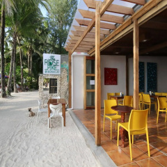 The Rose Pike at Boracay thumbnail 25