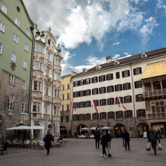Golden Roof Apartments by Penz - Bild 1