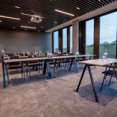 Radisson Blu Hotel At Porsche Design Tower Stuttgart - Bild 27