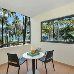 Seascape Holidays - Peninsula Apartments thumbnail 4