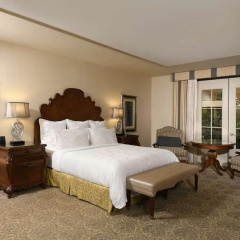 Woolley’s Classic Suites thumbnail 4
