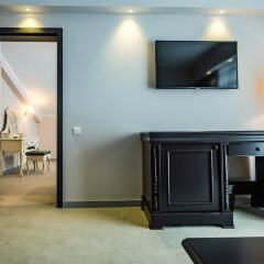 Hotel Carpat Inn in Azuga, Romania from 208$, photos, reviews - zenhotels.com guestroom
