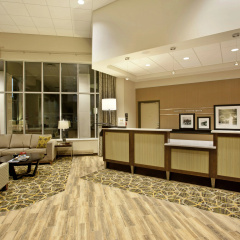 Hampton Inn & Suites Minneapolis / Downtown thumbnail 22