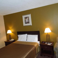 Hilltop Inn thumbnail 4