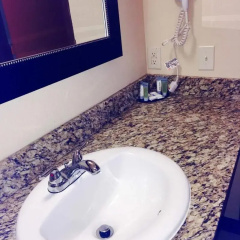 Texan Inn and Suites Tilden thumbnail 16
