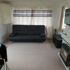 Park Home in Marine Holiday Park thumbnail 1