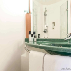 ibis Paris Porte de Clichy Centre - Bild 9