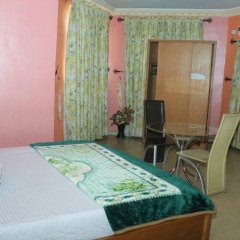 Emerald Hotel Annex - Bild 3