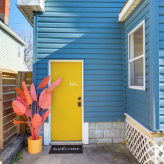 Gordon Square Studio ~ 4 Mi to Downtown Cleveland!