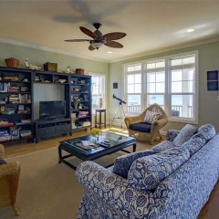 Sunset Bay Retreat thumbnail 2
