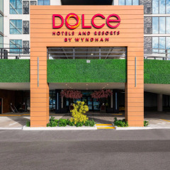 Dolce by Wyndham Hollywood 1