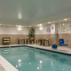 Hampton Inn & Suites Knoxville Papermill Drive thumbnail 13