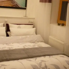 Schöne Wohnung Parsdorf - Bild 1