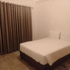 Booked Easy- Guest House -CT Airport thumbnail 4