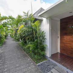 The Kanjeng Suites Villas Seminyak - Bild 21