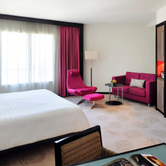 Avani Deira Dubai Hotel thumbnail 2