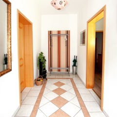 Ferienwohnungen & Gästezimmer Kachel - Bild 11